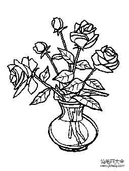 花瓶中盛开的玫瑰
