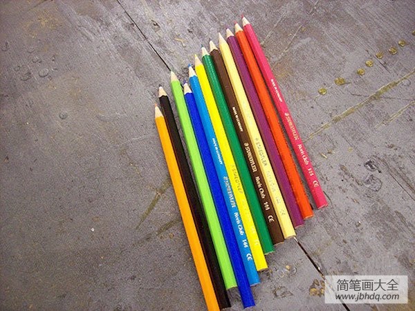 彩色铅笔制作戒指步骤