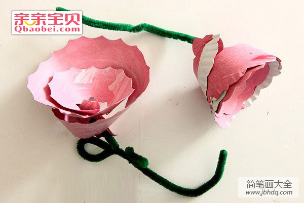 纸盘玫瑰制作方法