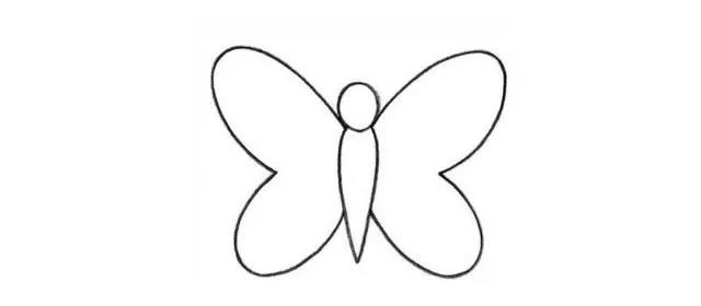 第二步：给蝴蝶画上漂亮的翅膀。