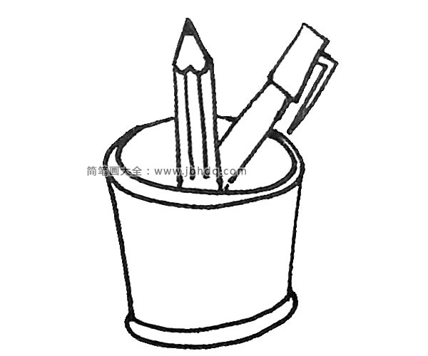 第五步：两边竖下两条线，用弧线连接起来，也要画两层，形成笔筒。