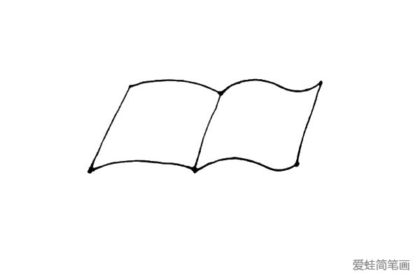 第二步：在右边，画上两条相同的曲线，也用竖线连起来组成书页。