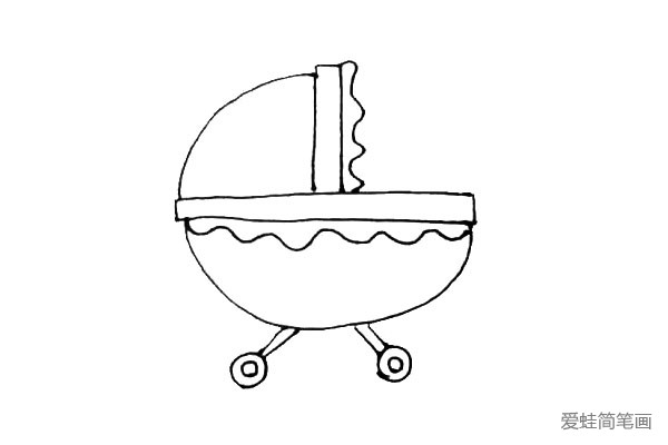 第五步：用波浪线画在长方形的旁边来装饰婴儿车。