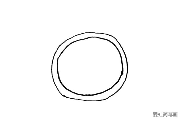 第二步：里面，再画上一个圆，作为指南针的主体。