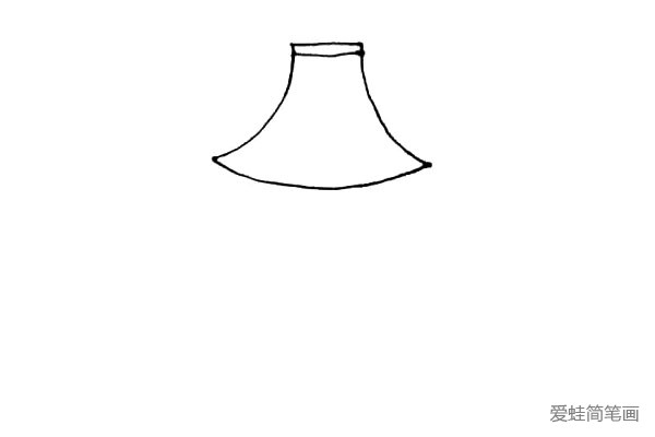 第一步：先画上一个小长方形，左右各画一条曲线，再用弧线连起来，像小裙子。