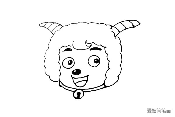 第七步：给喜羊羊画上他脖子上的铃铛和绑带。