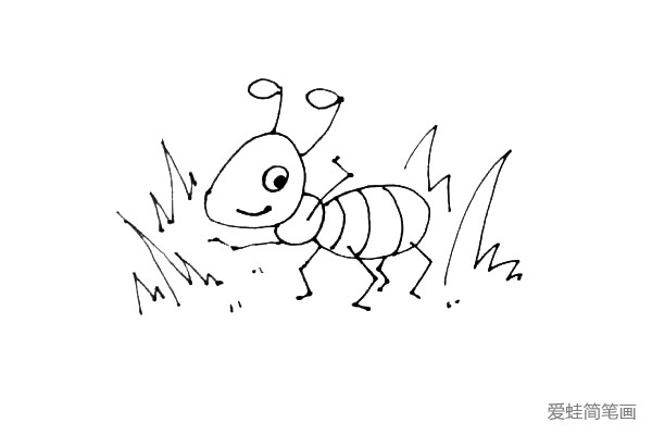 第五步：我们在小蚂蚁周围画上一些草坪和地面上的不明颗粒物。