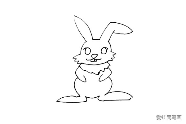 第五步：画上一对对称的弧线，里面的部分表示兔子的肚子，再画上它大大的脚掌。
