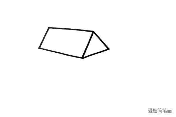2.再画出屋顶的另一个面，因为是立体的房子，所以我们要画出两个面。