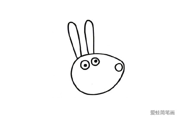 第三步，给小兔画山两只又长又大的耳朵。