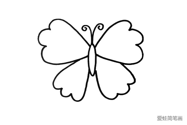 2.蝴蝶的不同，主要是在翅膀的设计上。