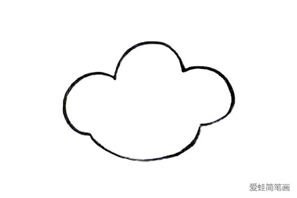 1.画四条弧线相连，形成一个大大的云朵。