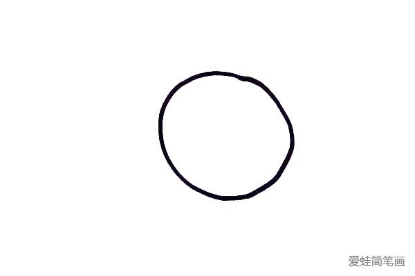 1.首先在纸的上方靠近右边的位置，画一个圆形，大一点的圆形，小熊的头。