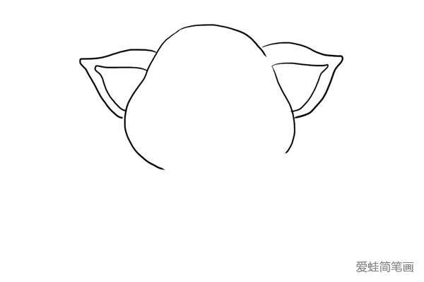2.接着画两只大大的耳朵。
