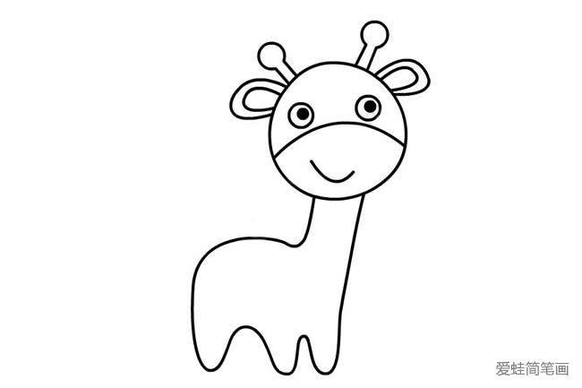 4.接下来画出长颈鹿长长的脖子和小小的身子。