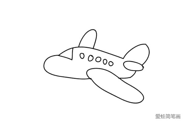 3.飞机的上方画出另一个小的翅膀。在机头上面画上驾驶舱，机身上画一些小圆儿窗户。