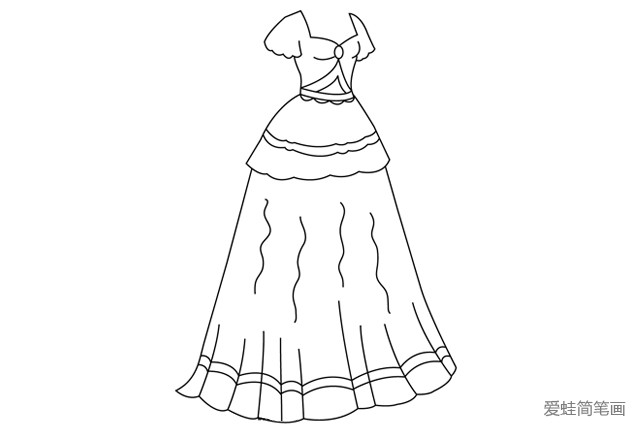6.画上裙子的花纹和褶皱。