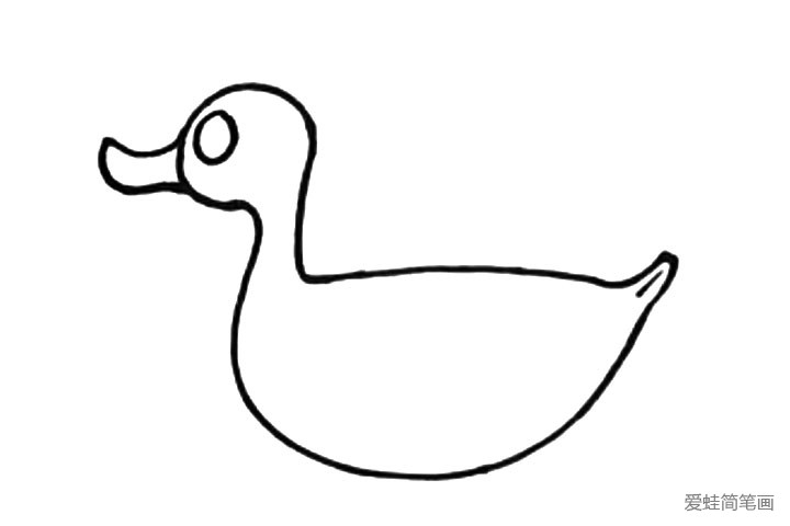 3.画出鸭子的眼睛和嘴巴。