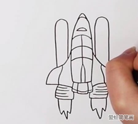 航天飞机怎么画简笔画