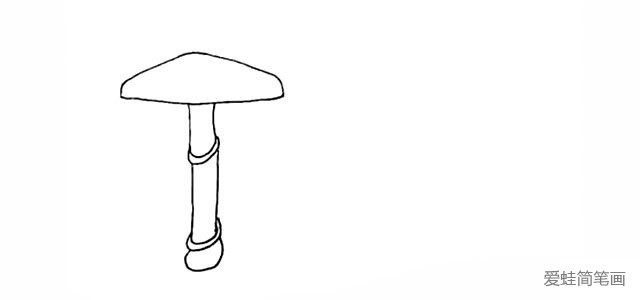 一组蘑菇简笔画