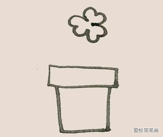 三叶草盆栽简笔画