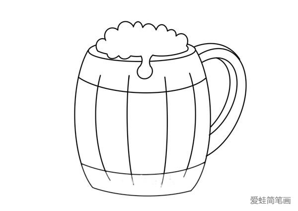 一杯啤酒简单画法怎么画