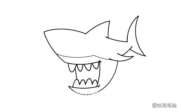 张大嘴巴的鲨鱼怎么画