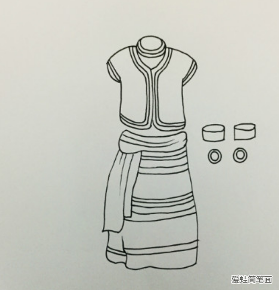 傣族民族特色的服饰简笔画