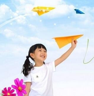 幼儿简单纸飞机的折法详细步骤图解